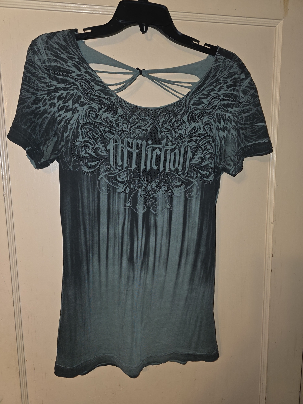 Affliction Women's Green Ombre Graphic Short Sleeve Top with Back Strap